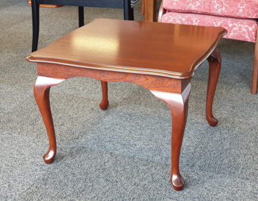Fitzroy Queen Anne Lamp Table
